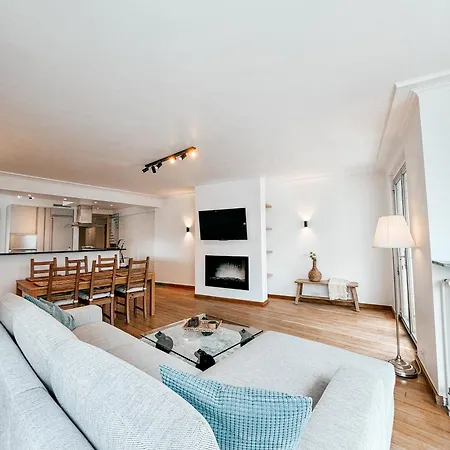 Montfleuri Apartment *