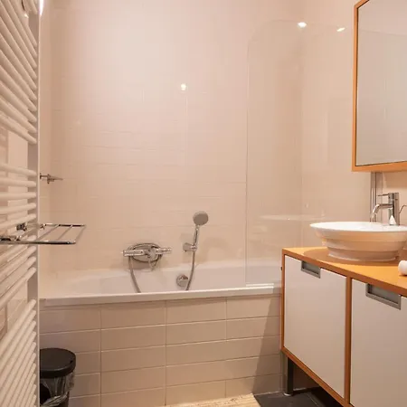 Montfleuri Apartment