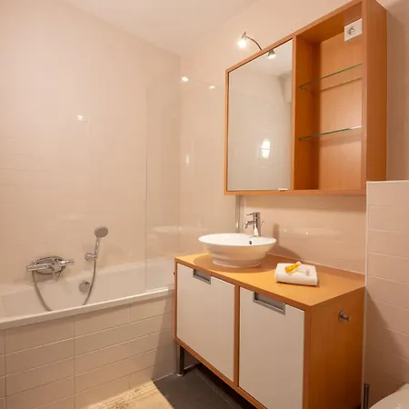 Montfleuri Apartment