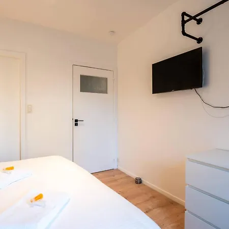 Montfleuri Apartment *