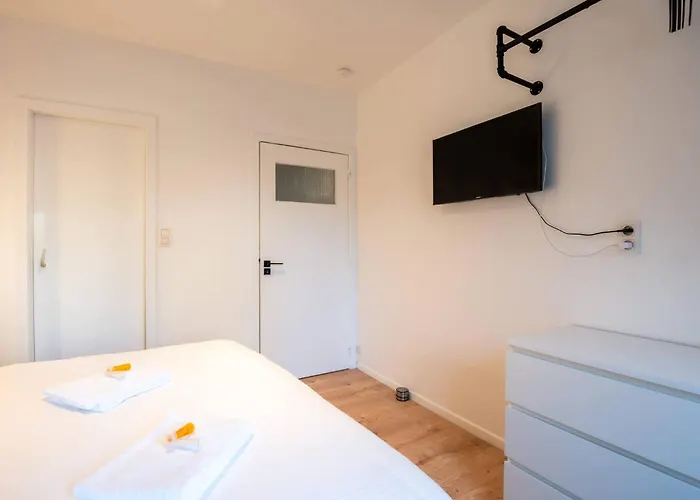 Montfleuri Apartamento *